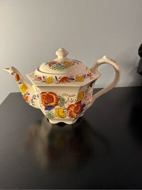Sadler vintage 1930s White Porcelain Teapot with Red & Yellow Floral Motif